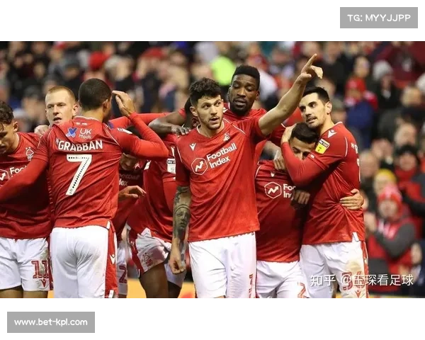 诺丁汉森林3比1力克利兹联，保级关键战全取三分